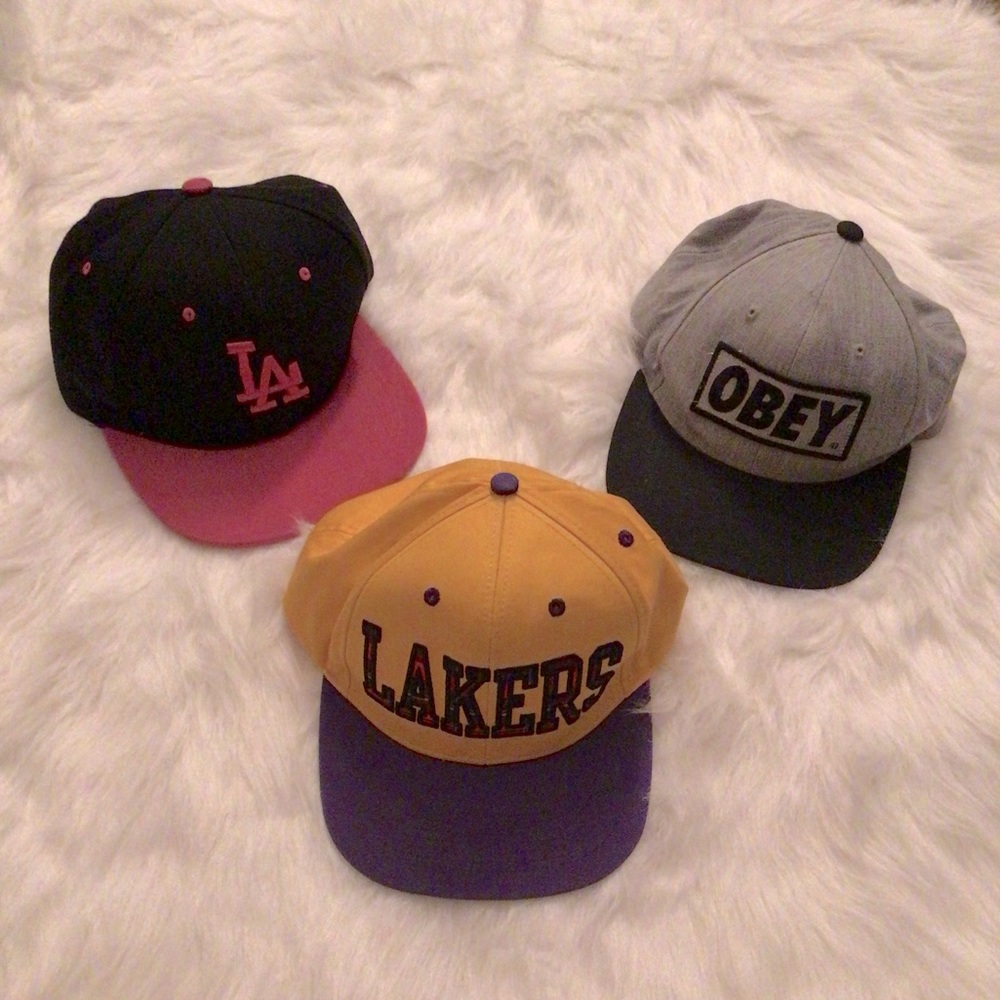 3 youth size sports hats
